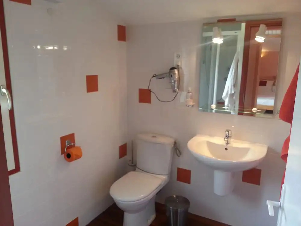 Chambres dHôtes Au Grillon Dort