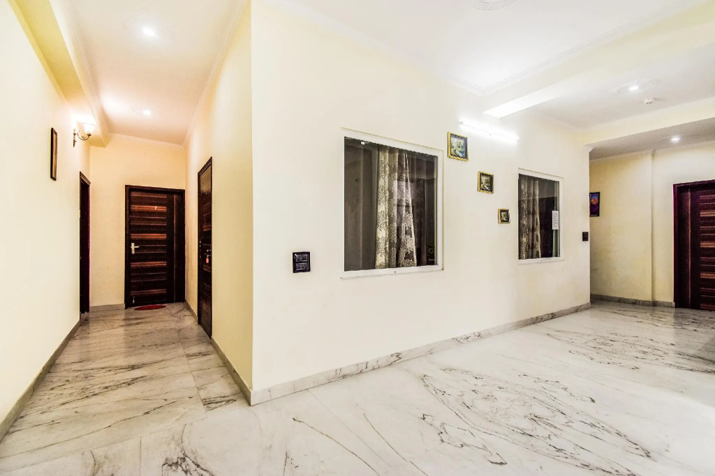 OYO 62201 Jagsheelaanchal splendid Studio