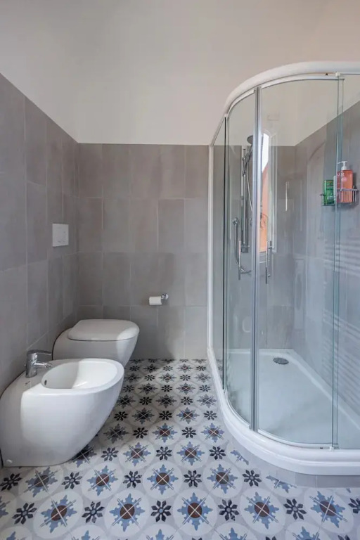 Newly Renovated Ocean View Flat