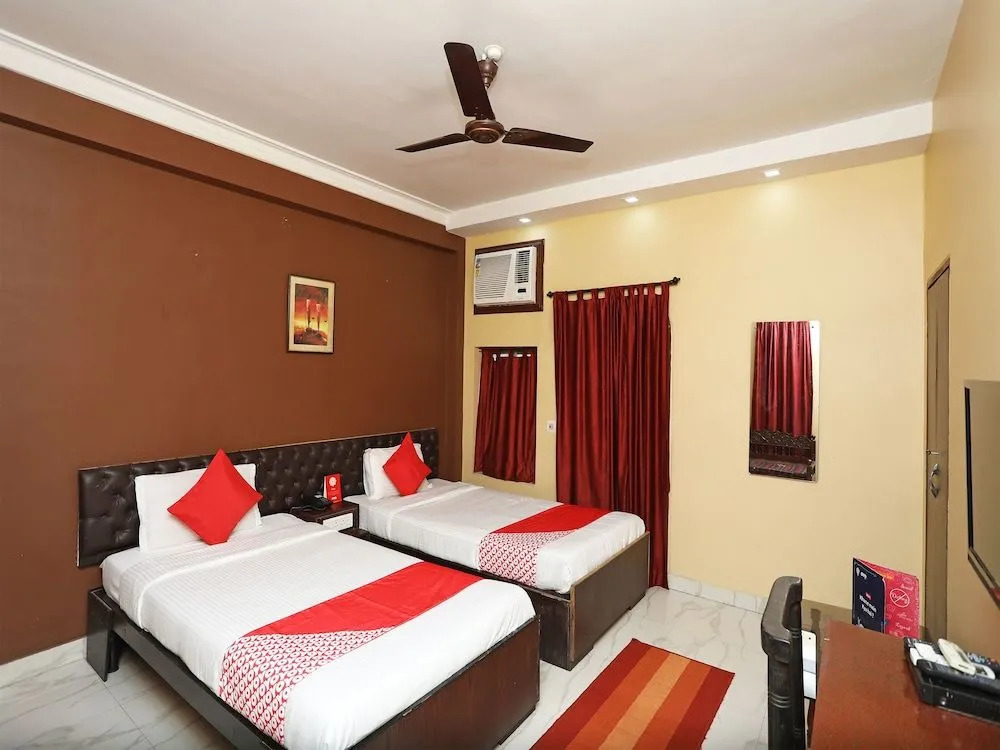 OYO 16616 Springwoods Residency