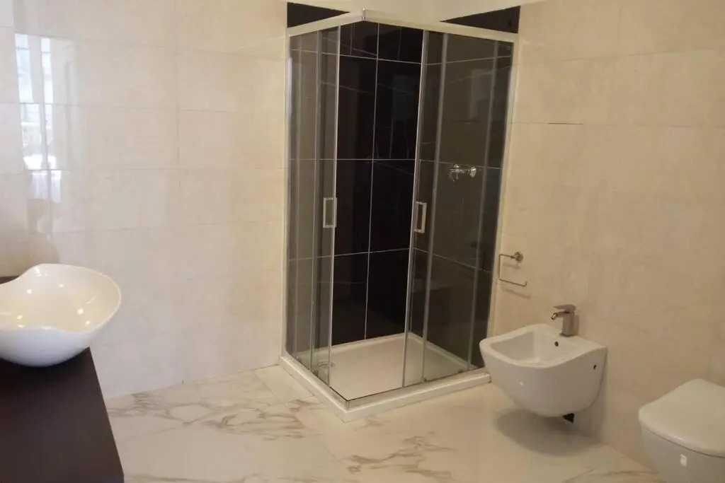 Entire flat, independent entrance, 20 mins to BGY - Bergamo Milan airport