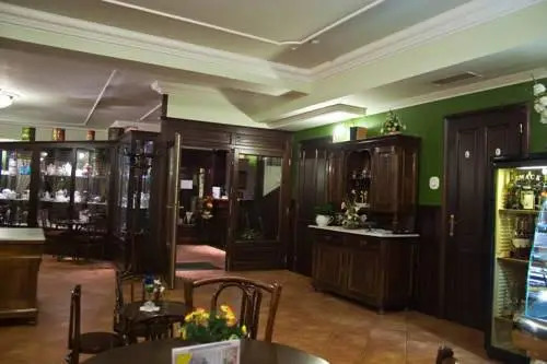 Adler Hotel