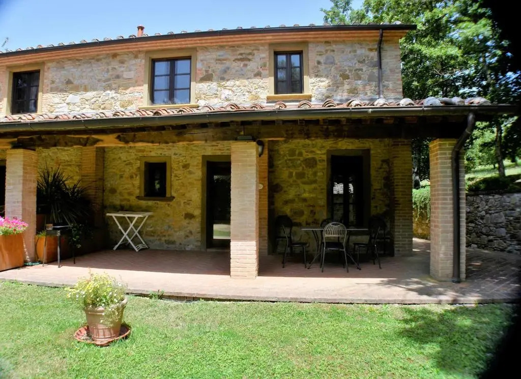 Villa Le Polle di Meletro - Exclusive Tuscan Villa with Private Pool & Panoramic Glass Sauna