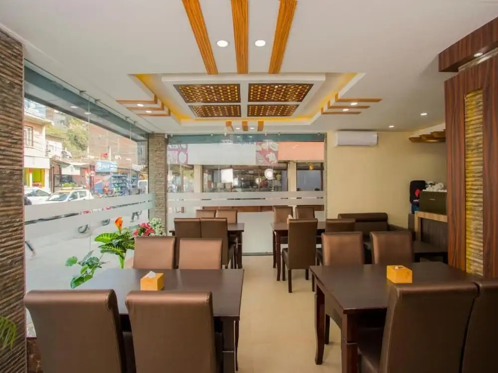 OYO 172 Hotel Deepshree