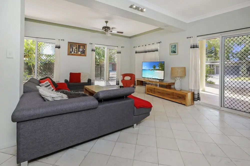Tropical Villa Bella with Private Pool
