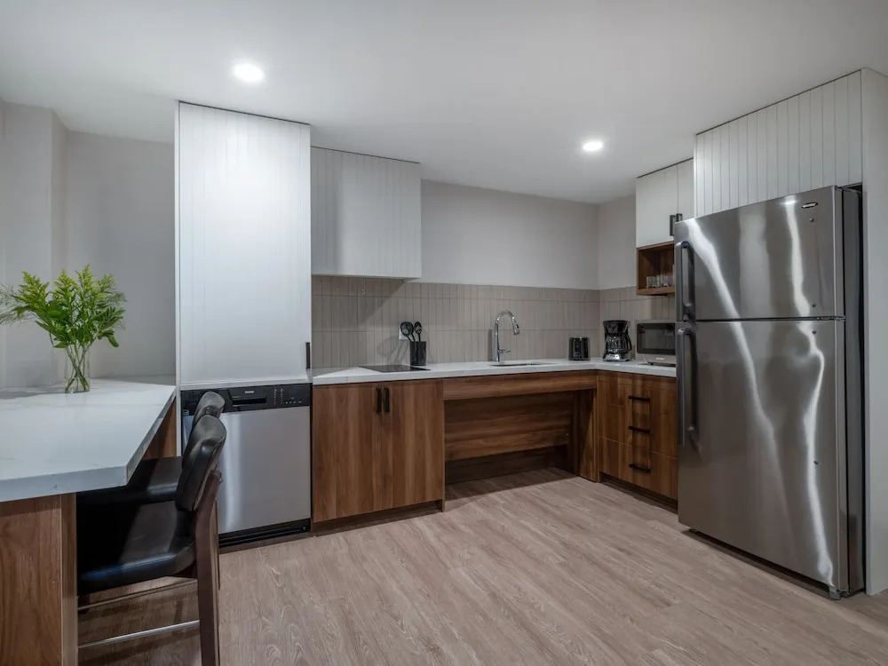 Staybridge Suites Chicago OHare - Rosemont by IHG