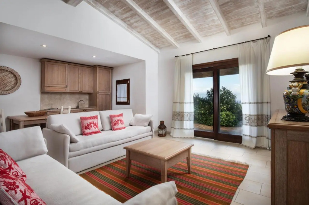 Punta Falcone Resort