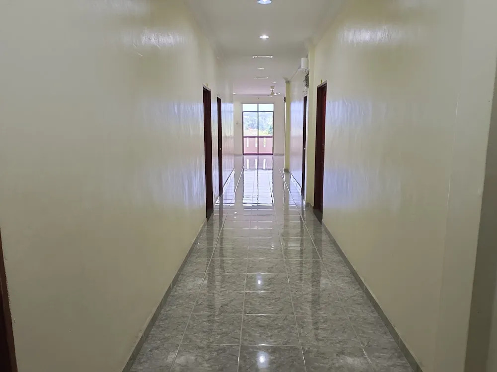 OYO 90868 Oba Hotel