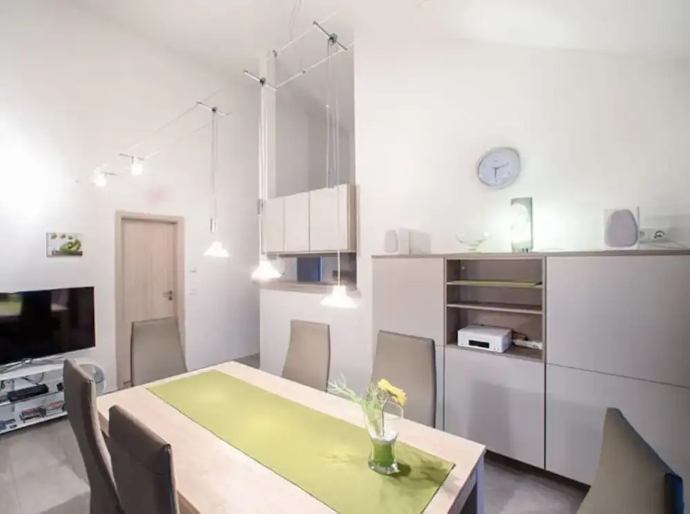 Amselgrun Modern Retreat