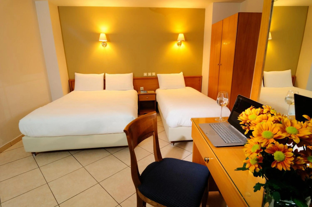 Morfeas Hotel