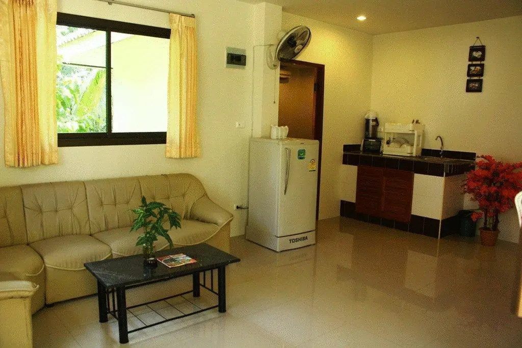 Baan Saensook Villas