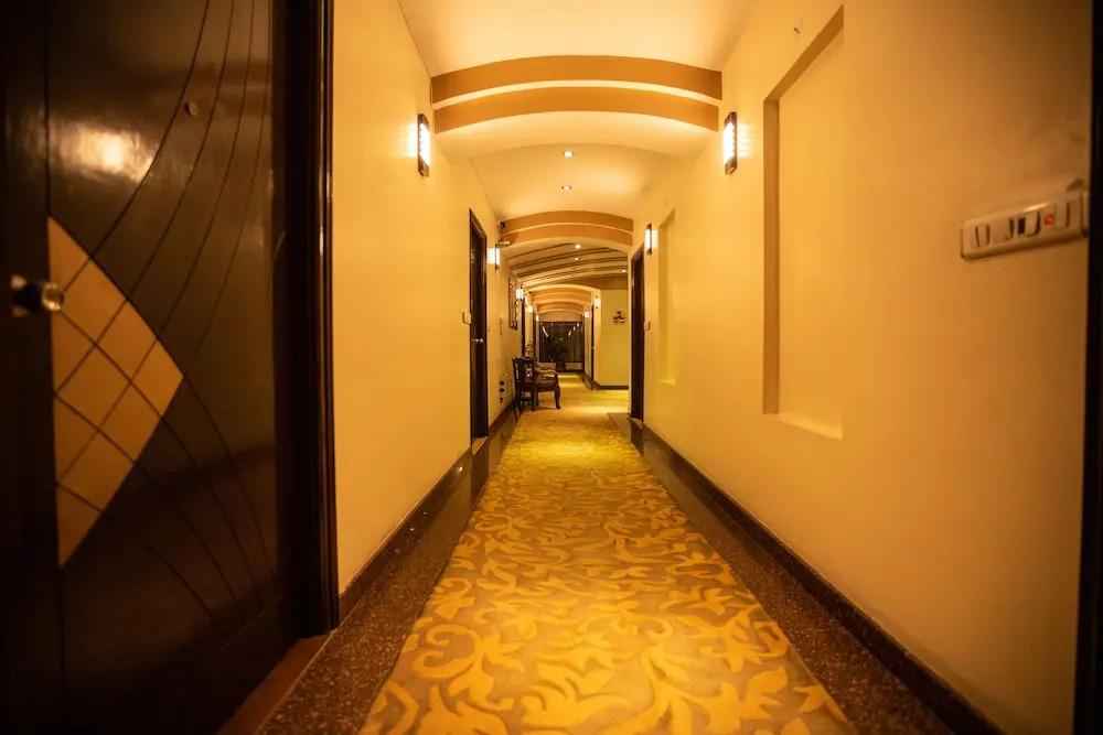 OYO Premium Bani Park