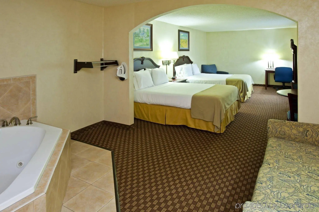 Holiday Inn Express Hotel & Suites Frankfort by IHG