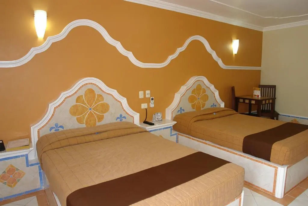Auto Hotel Mediterraneo