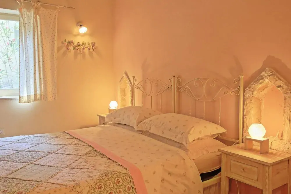 Prasini Luxury Cottage