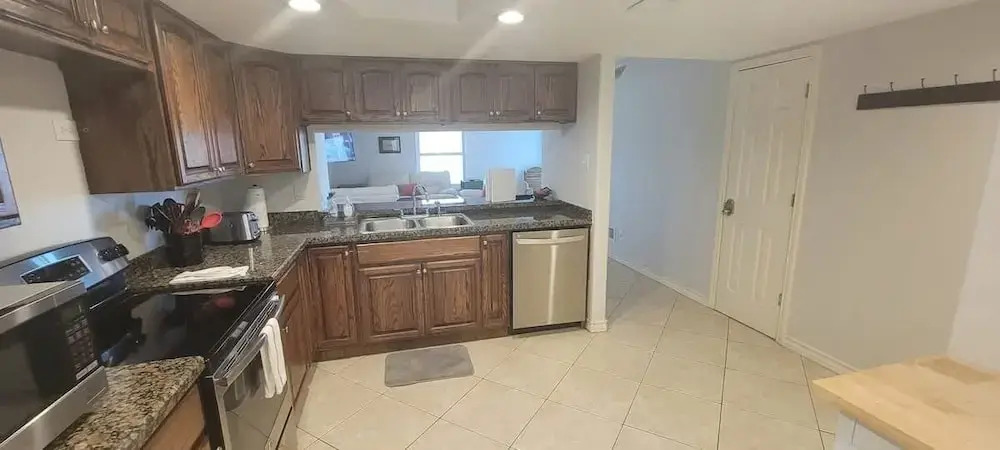 2 Levels Pool Near Beach 2 Patios 2 Bedroom Apts