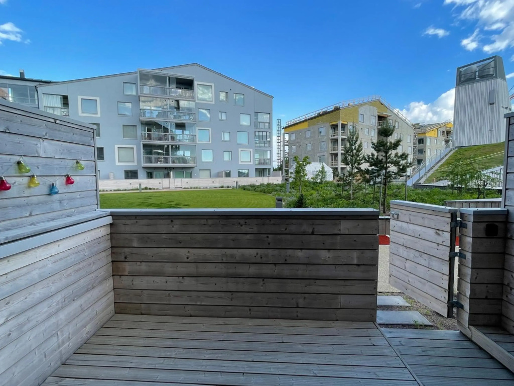The Seaside Apartment