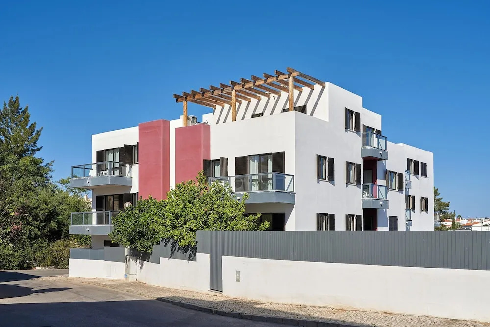 LEGACY SUITES & APARTMENTS ALBUFEIRA AL - No Groups