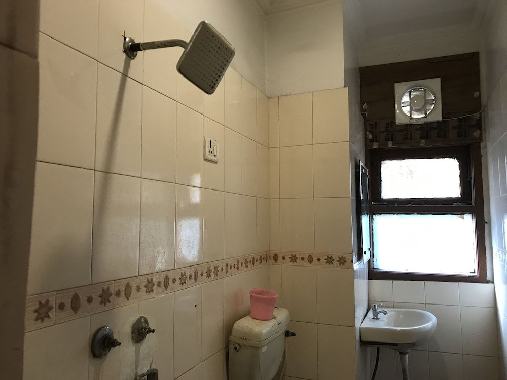 Hotel Rachna Tourist Inn