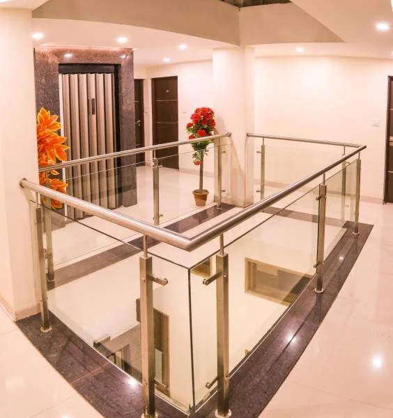 Hotel City Crown, Kolhapur