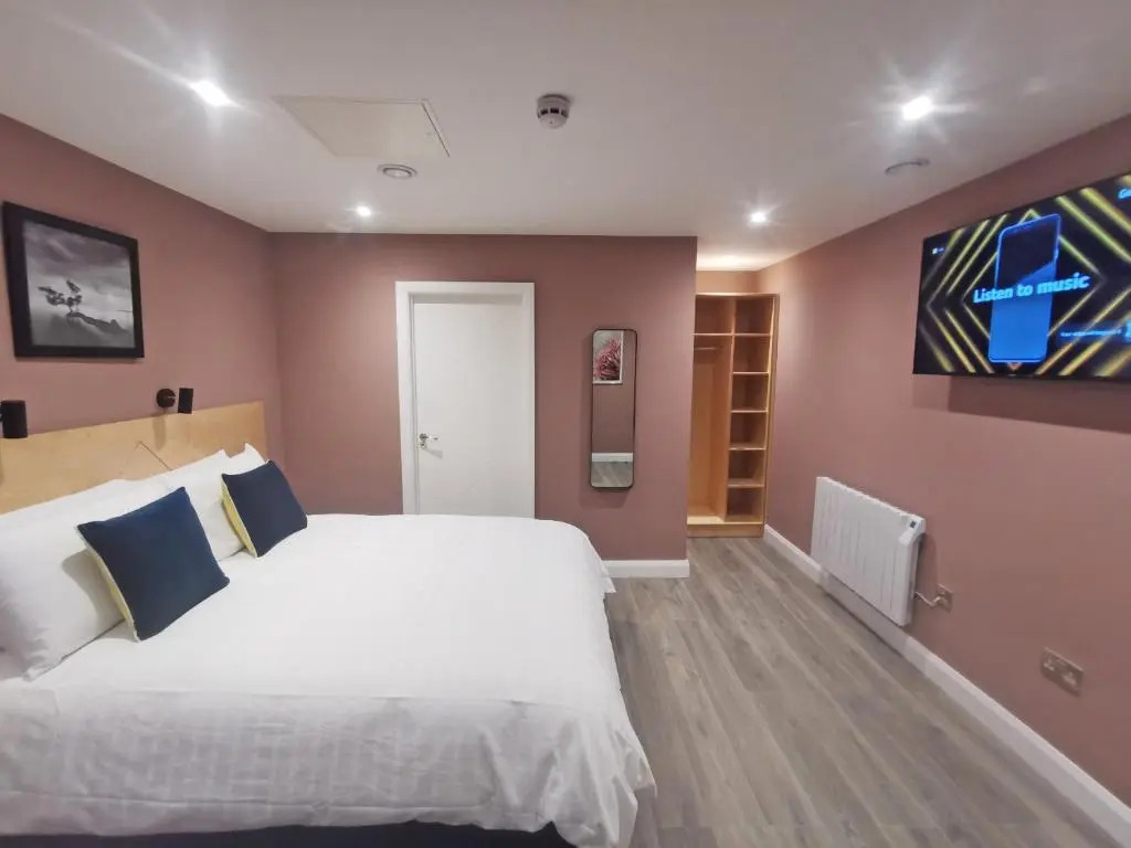 Port 56 Guesthouse