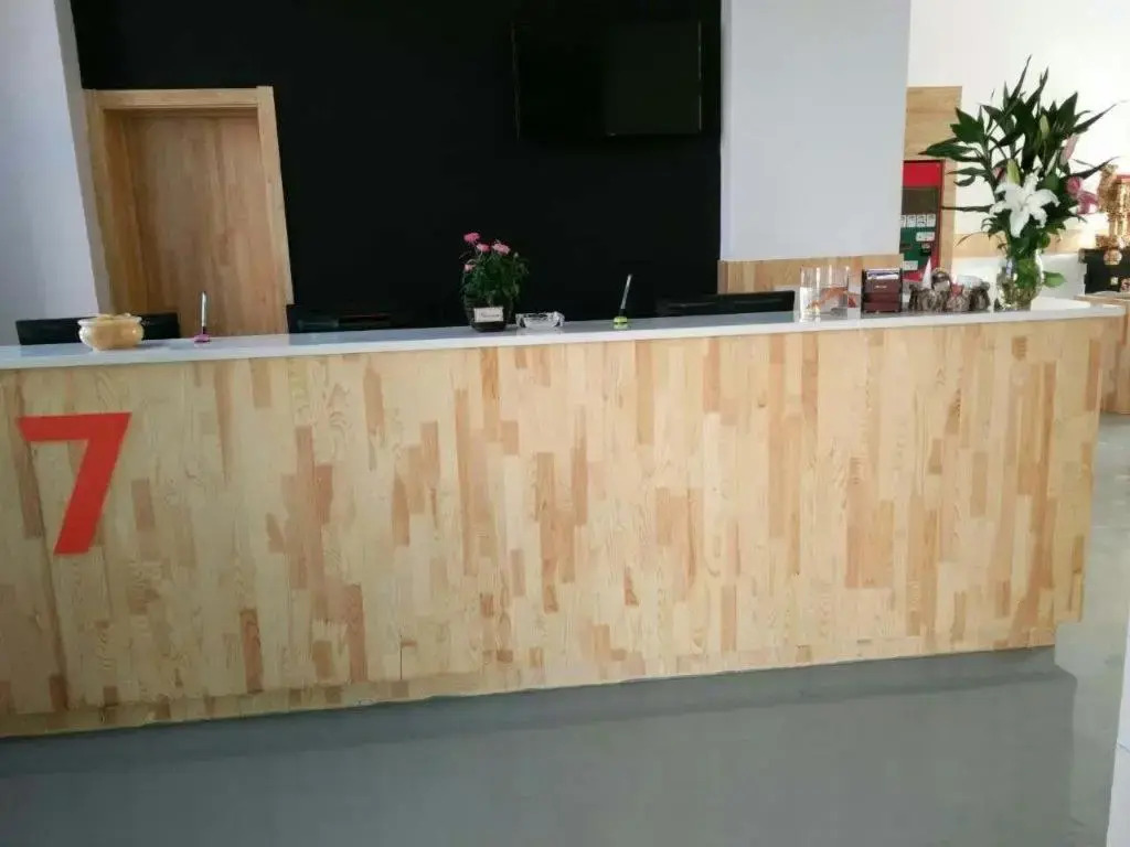 Home Inn Dalian Zhuanghe Huanghai Street