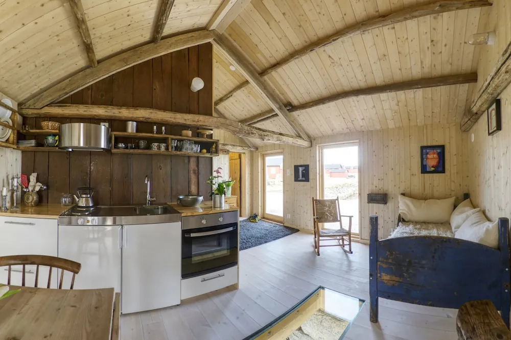 Villa Lofoten - The Farmhouse