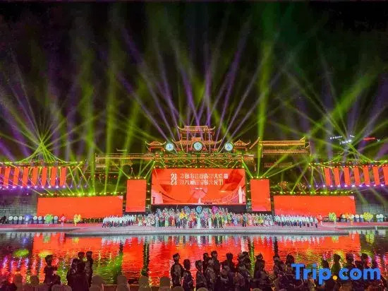 New World Hotel (Jishou Municipal Government Ganzhou Ancient City)