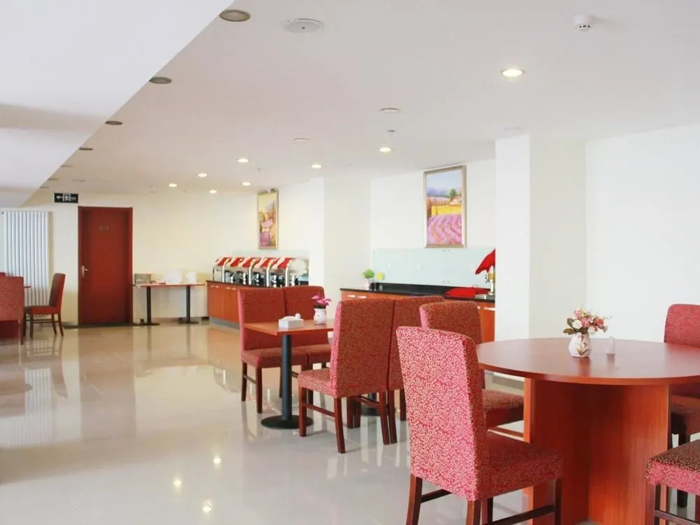 Hanting Express Jiaonan Beijing Road Branch