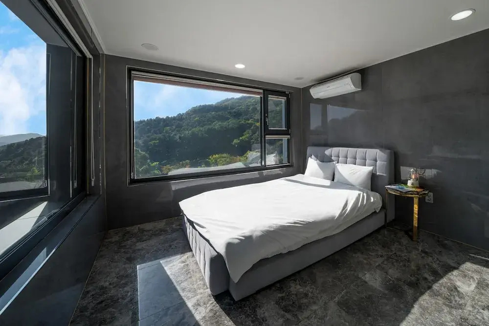 Yangpyeong Seulburg Private Poolvilla