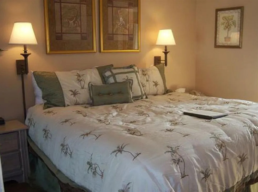 Inn at Camachee Harbor by CoolVacay