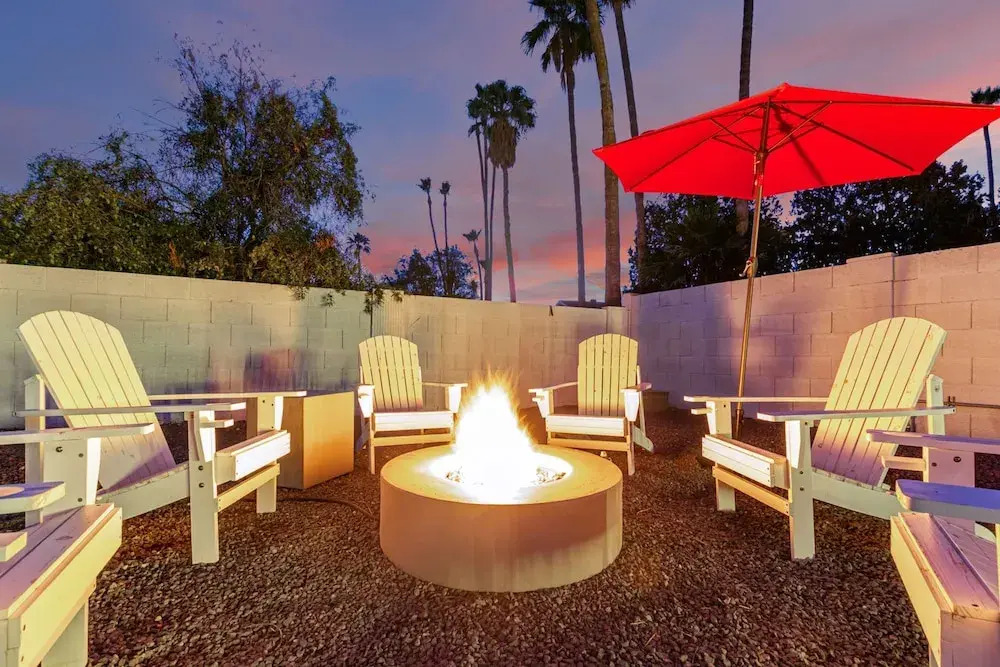Agave on Cactus Private Pool Firepit Sleeps 10