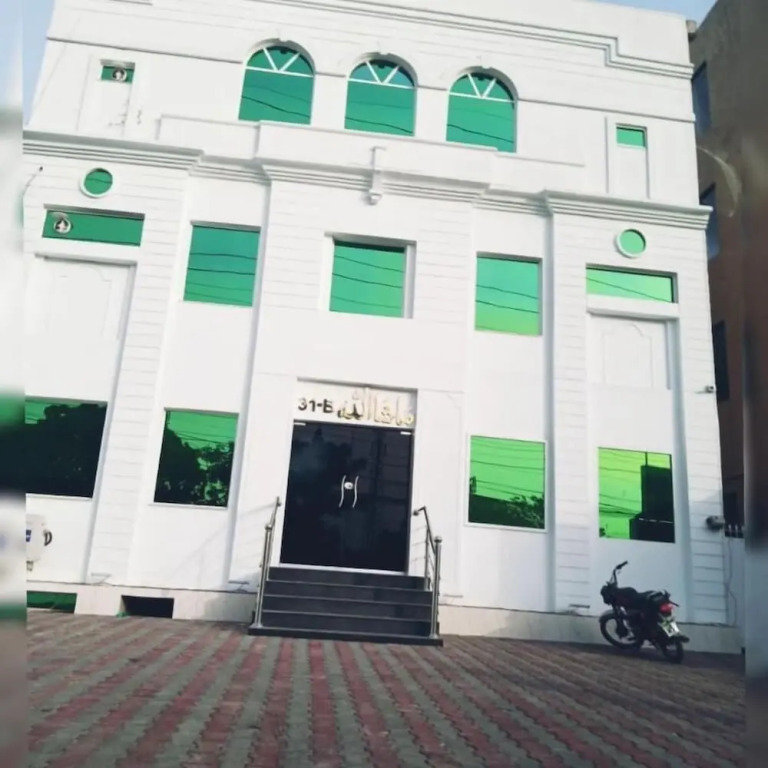 Hotel White Pearl