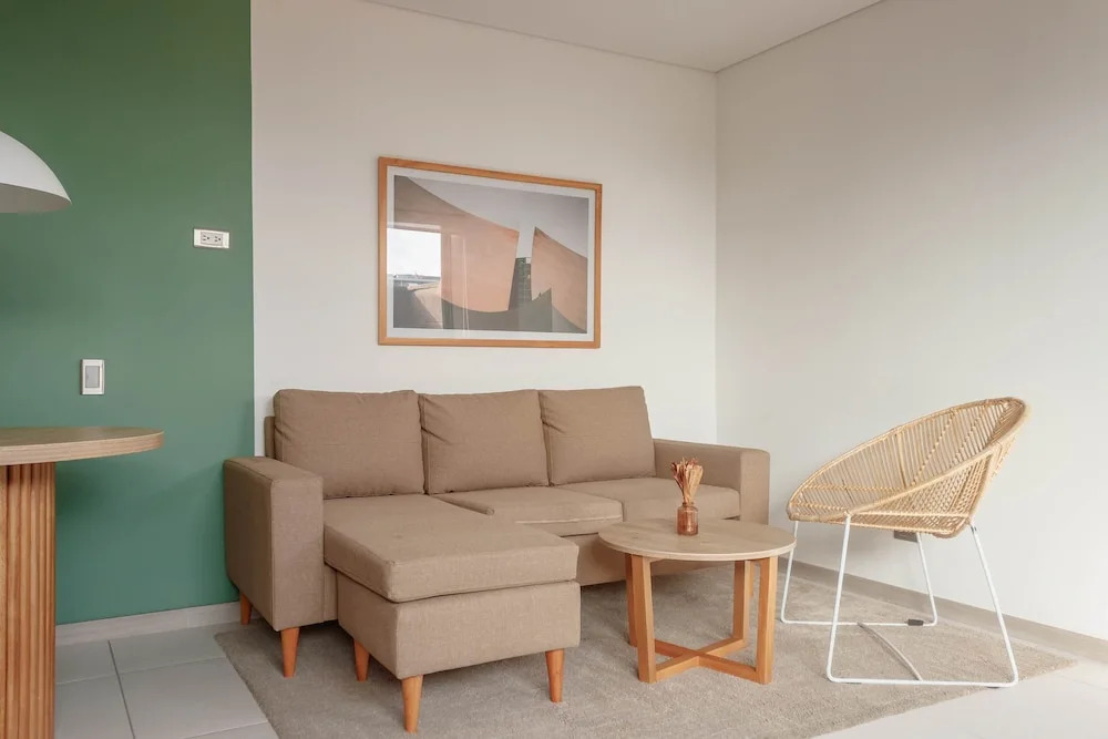 NOK Stylish Studio w Balcony in Laureles Medellin