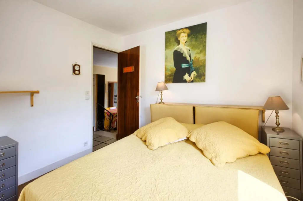 Villa Surprise