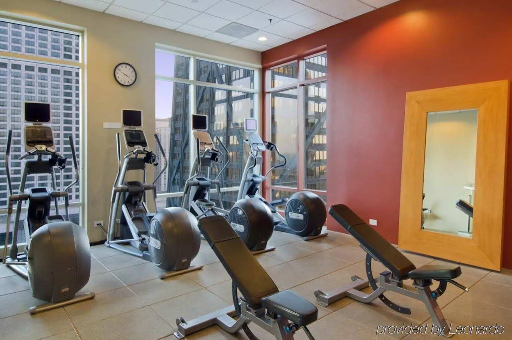 Hilton Chicago Magnificent Mile Suites