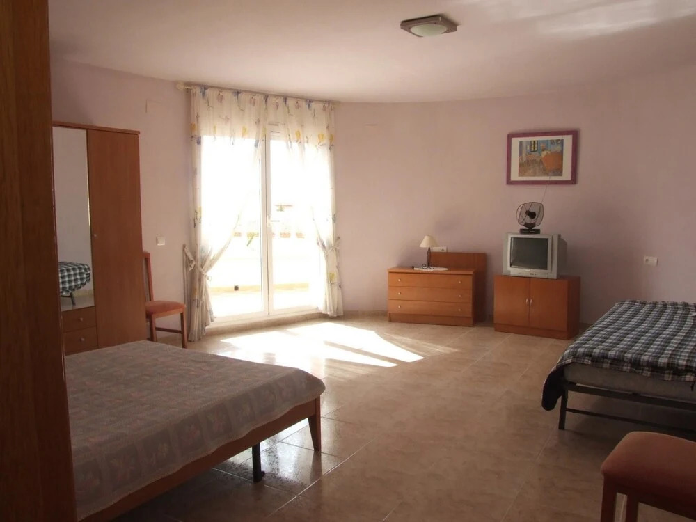 House With 5 Bedrooms in Mont-roig del Camp, With Wonderful Mountain V