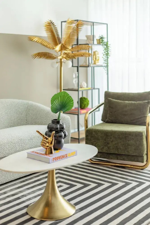 WelHome - Luxury 1BR Apt Mayfair Residency in Business Bay
