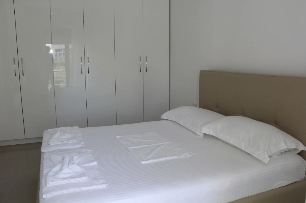 Andy Apartments
