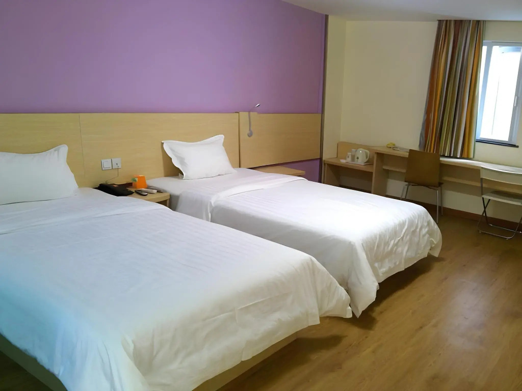 GreenTree Shell Jinhua Yiwu International Commerce City Hotel