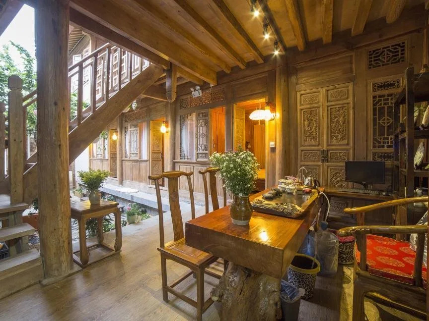 Lijiang Hejiayi Inn