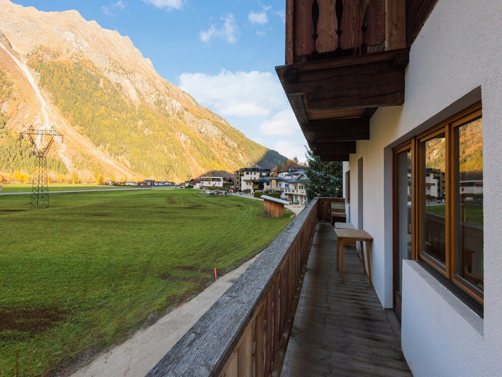 Chalet in Ötztal near ski areas