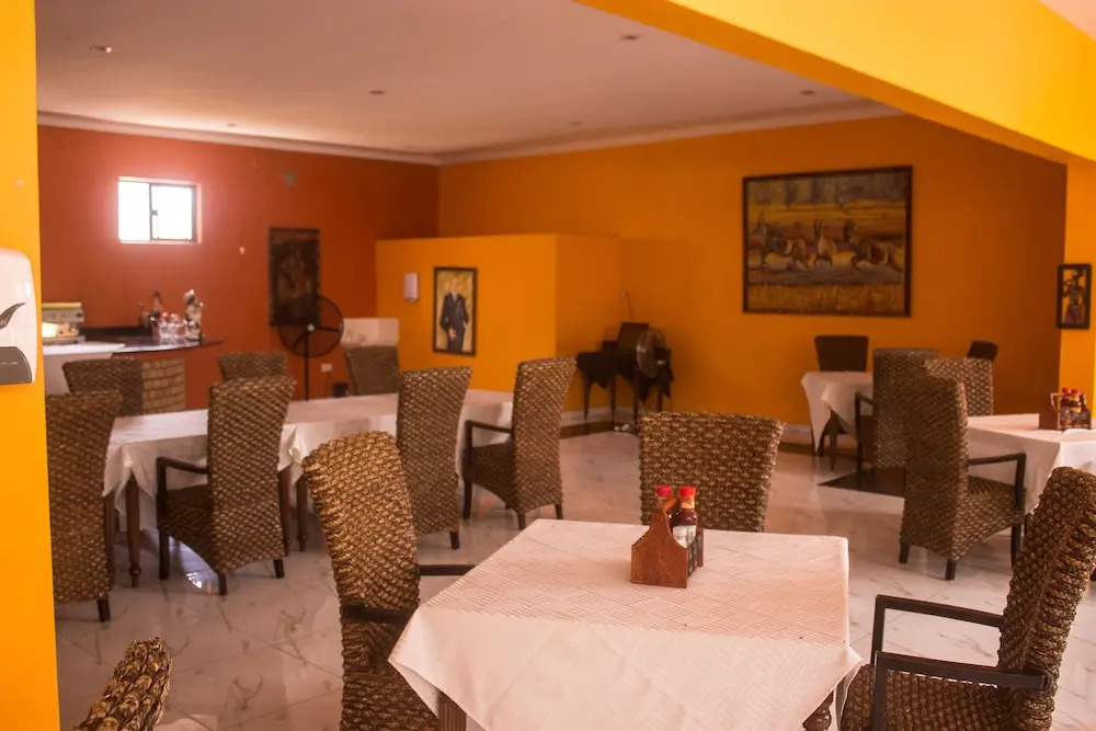 Chita Lodge - Kafue