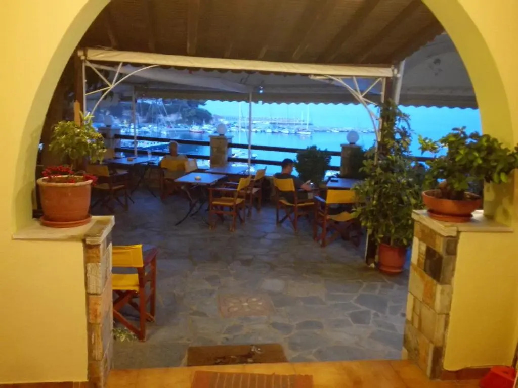 Haravgi Hotel