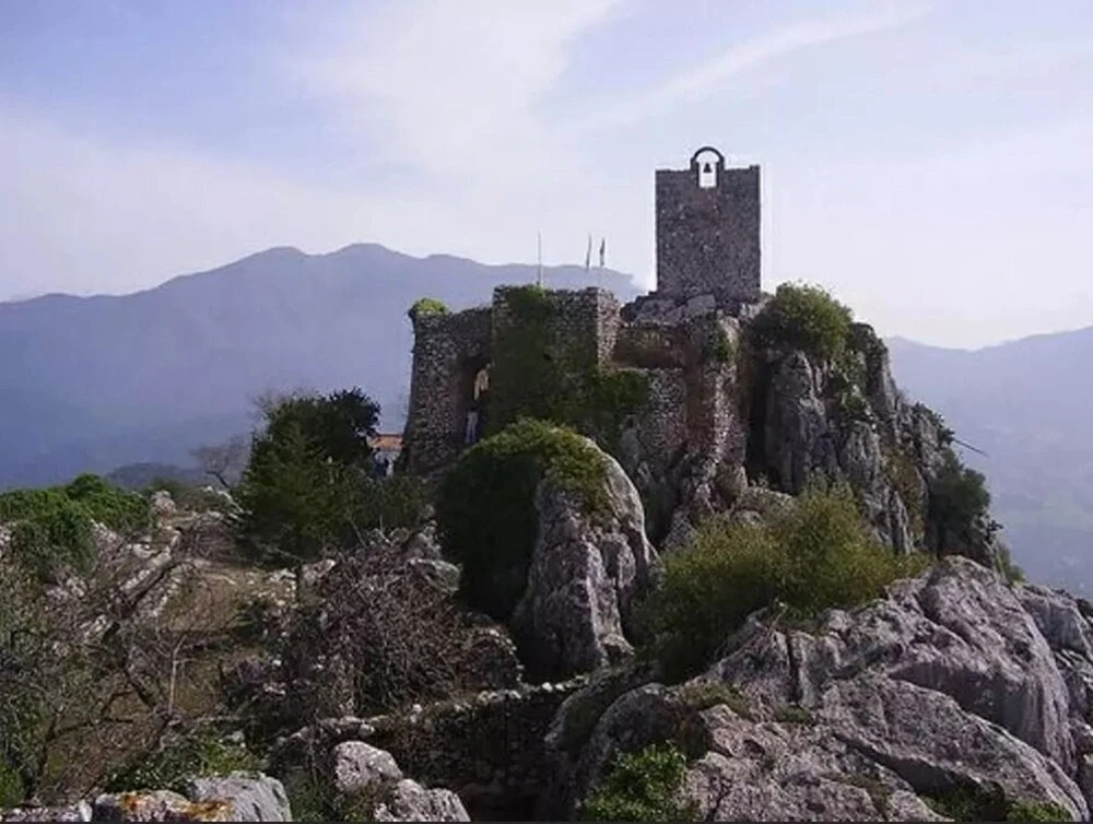 House With 3 Bedrooms in Gaucín, With Wonderful Mountain View and Terr
