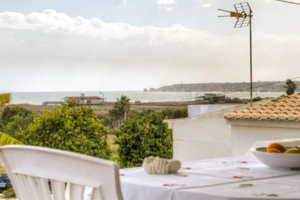 Villa - 2 Bedrooms with WiFi and Sea views - 107983