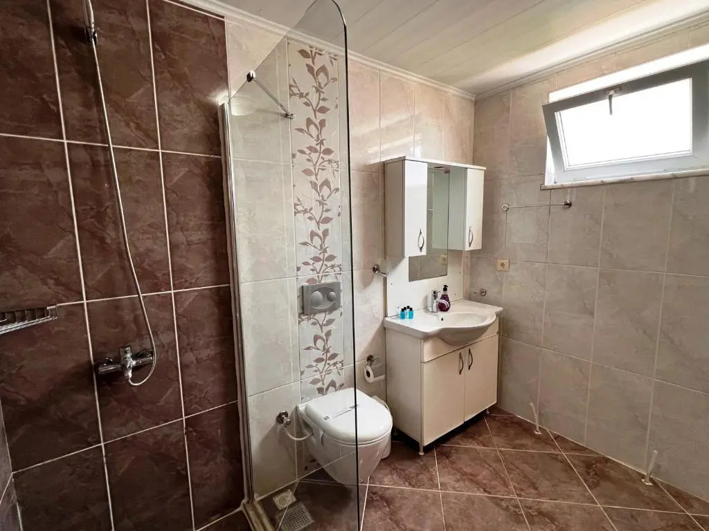 Arnna 4 Villa