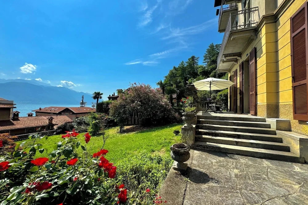 Giardino Floreale di Menaggio