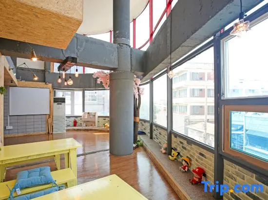 Dashim Guest House