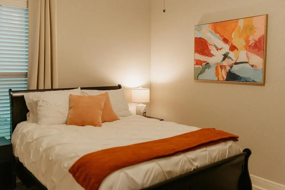 Brand New Contemporary Long Term Stay